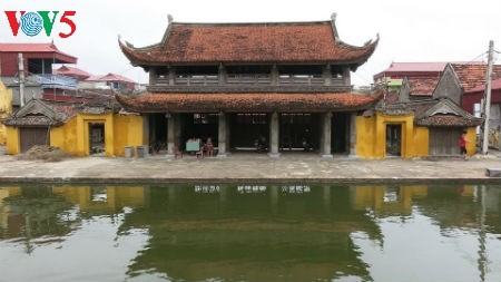 Pagoda and village culture - ảnh 2